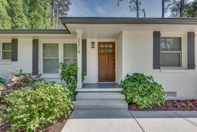 2319 Hunting Valley Drive, Decatur, GA 30033