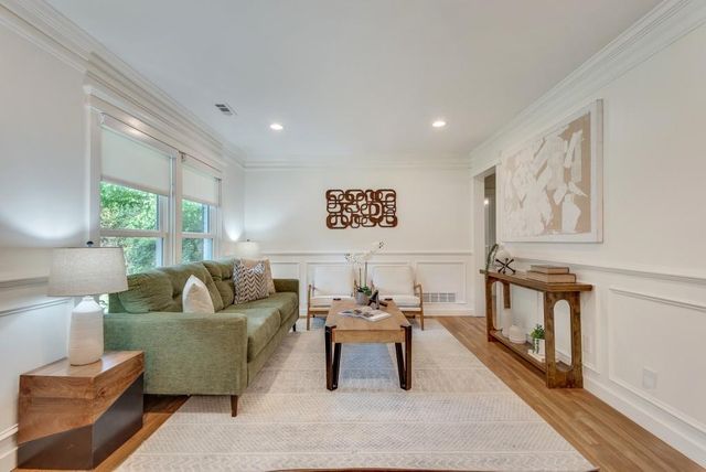 2319 Hunting Valley Drive, Decatur, GA 30033