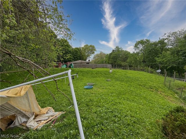 15681 State Route 267, East Liverpool, OH 43920