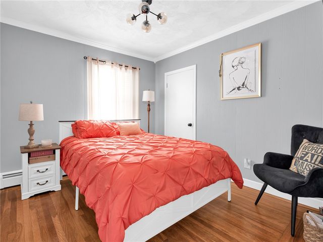 86 Woodward Avenue, East Providence, RI 02914