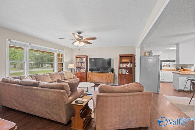 807 7th Street NE, Arab, AL 35016
