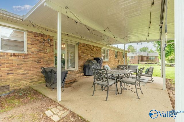 807 7th Street NE, Arab, AL 35016