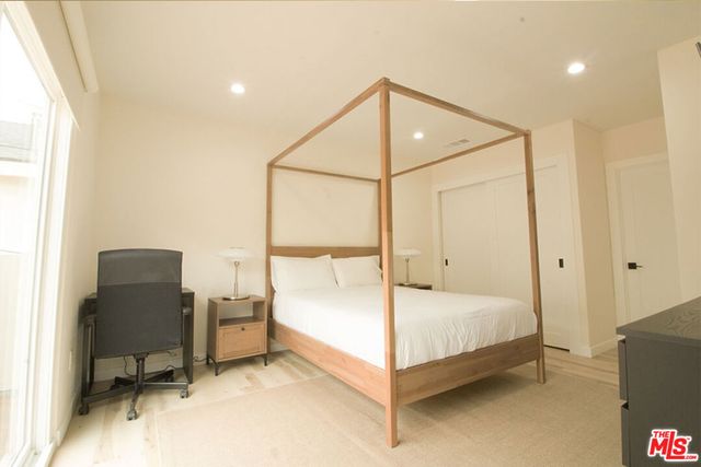 9042 Phyllis Avenue A, West Hollywood, CA 90069