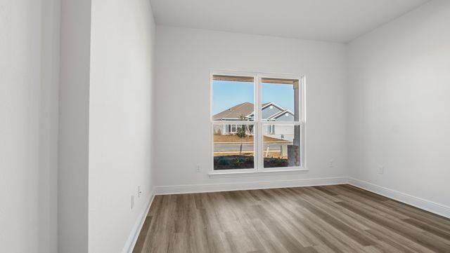 206 W Farm Owl Drive, Freeport, FL 32439