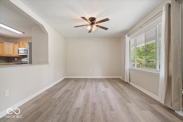 2555 W Sycamore Drive, Greenfield, IN 46140