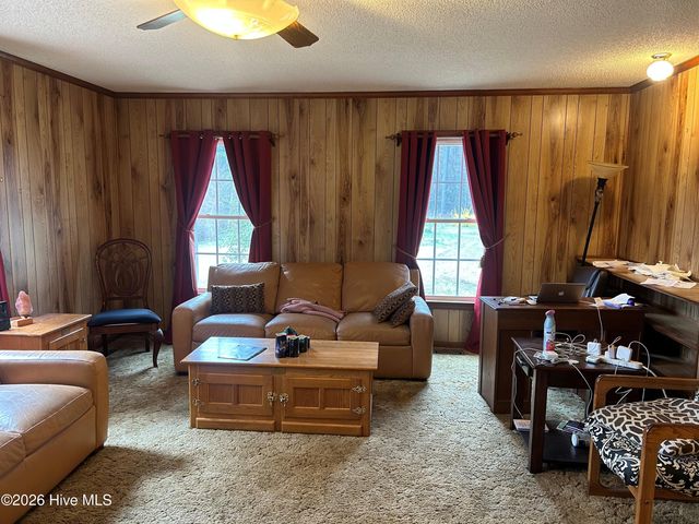 1039 Pine Ridge Road, Merry Hill, NC 27957