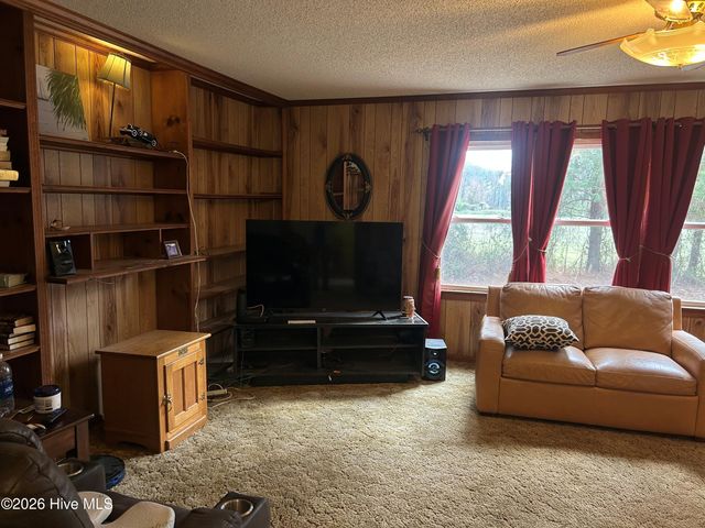 1039 Pine Ridge Road, Merry Hill, NC 27957