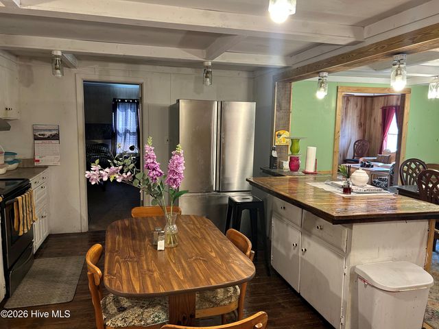 1039 Pine Ridge Road, Merry Hill, NC 27957