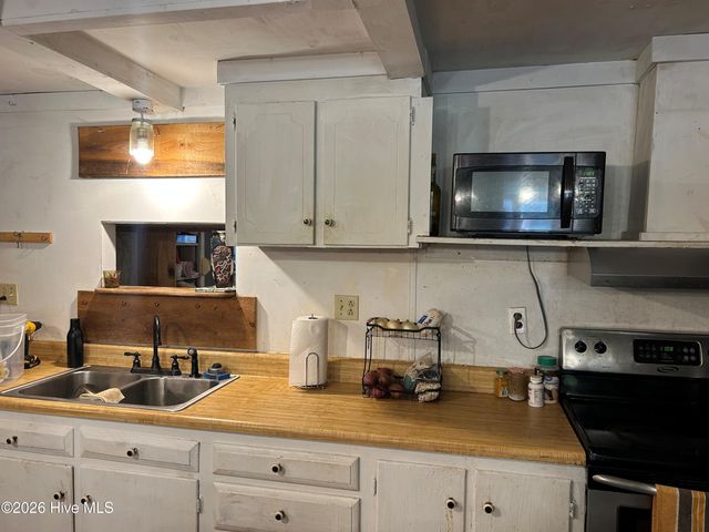 1039 Pine Ridge Road, Merry Hill, NC 27957