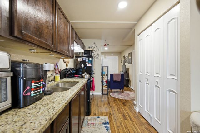 1033 Rivas, San Antonio, TX 78207