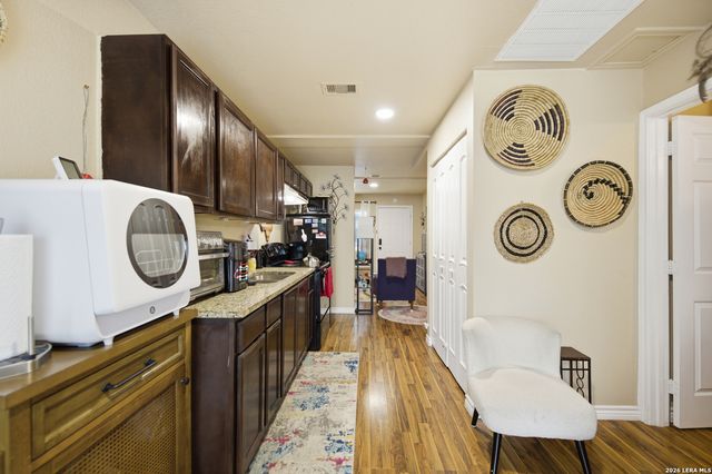 1033 Rivas, San Antonio, TX 78207