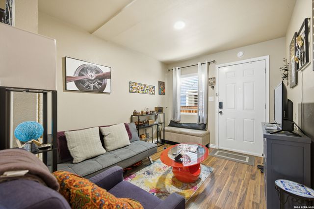 1033 Rivas, San Antonio, TX 78207