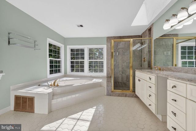 12600 MAIDENS BOWER DR, Potomac, MD 20854