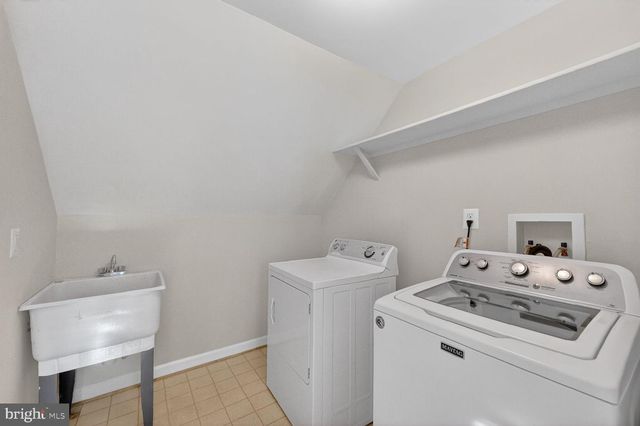 12600 MAIDENS BOWER DR, Potomac, MD 20854