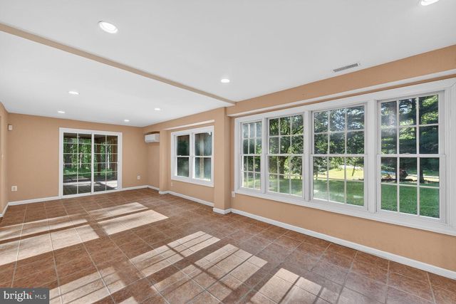 12600 MAIDENS BOWER DR, Potomac, MD 20854