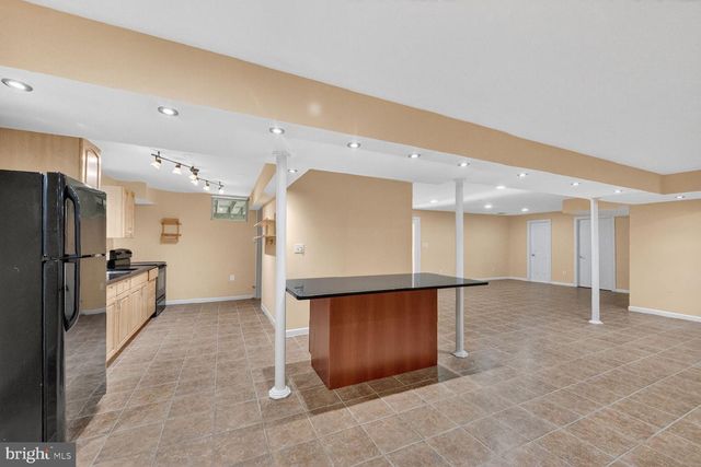 12600 MAIDENS BOWER DR, Potomac, MD 20854