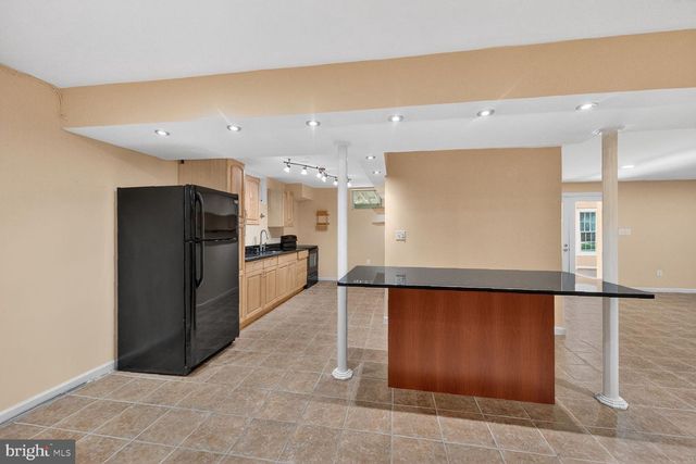 12600 MAIDENS BOWER DR, Potomac, MD 20854