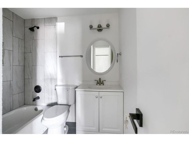 1142 S Eagle Cir C, Aurora, CO 80012
