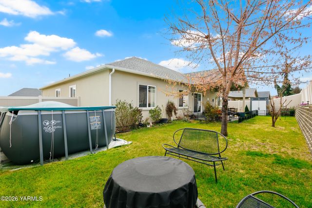 2106 Diamond Way, Yakima, WA 98903