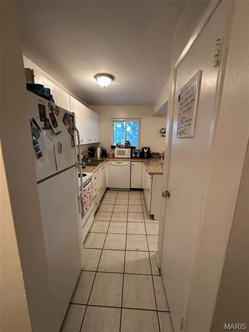 93 Lemans Court 93, Lake St Louis, MO 63367