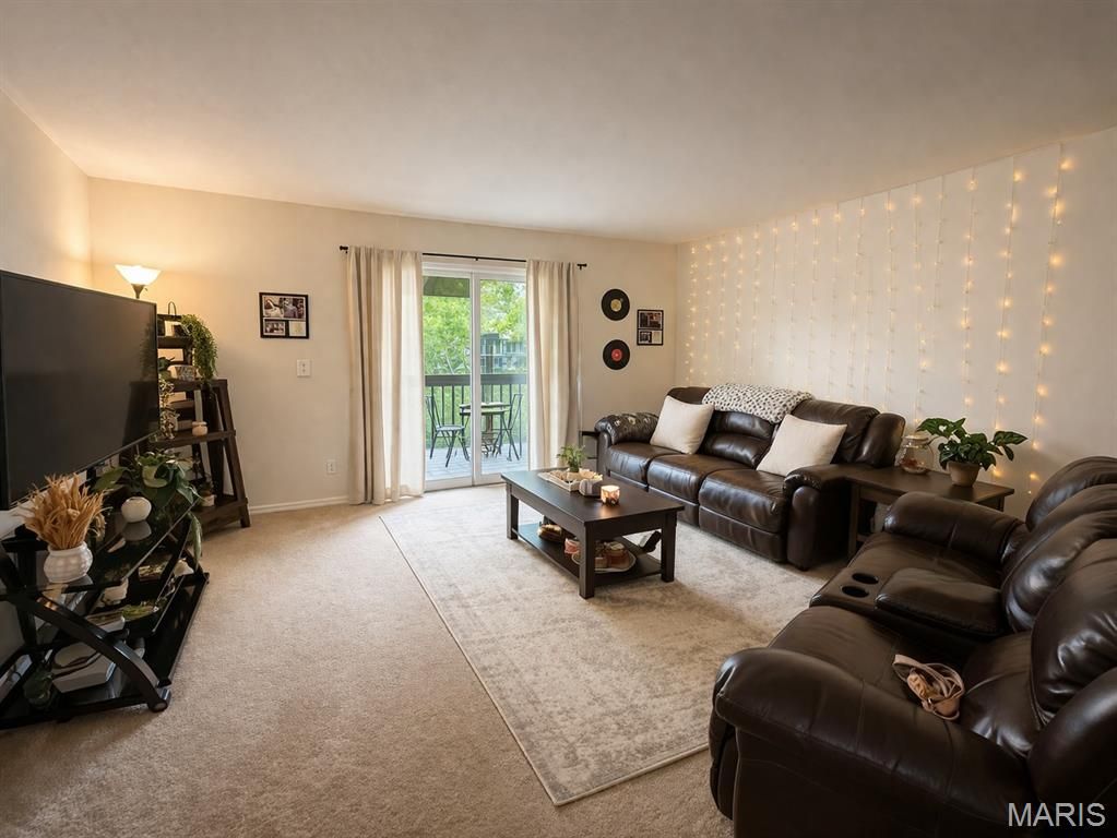 93 Lemans Court 93, Lake St Louis, MO 63367