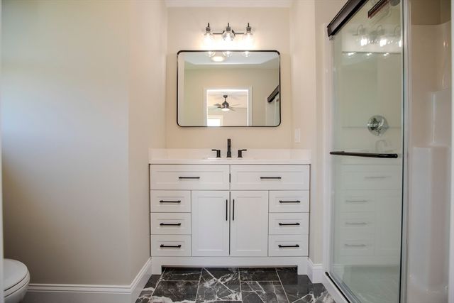 205 Eastview Ave, Somerset, MA 02726