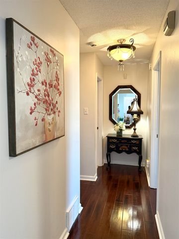 825 N WALNUT BEND RD, Memphis, TN 38018