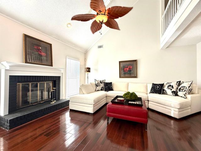 825 N WALNUT BEND RD, Memphis, TN 38018