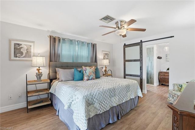 5125 Rutland CT, Cape Coral, FL 33904