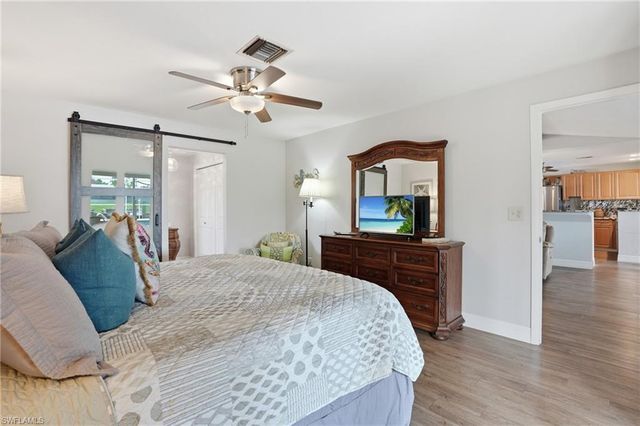 5125 Rutland CT, Cape Coral, FL 33904