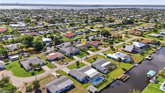 5125 Rutland CT, Cape Coral, FL 33904