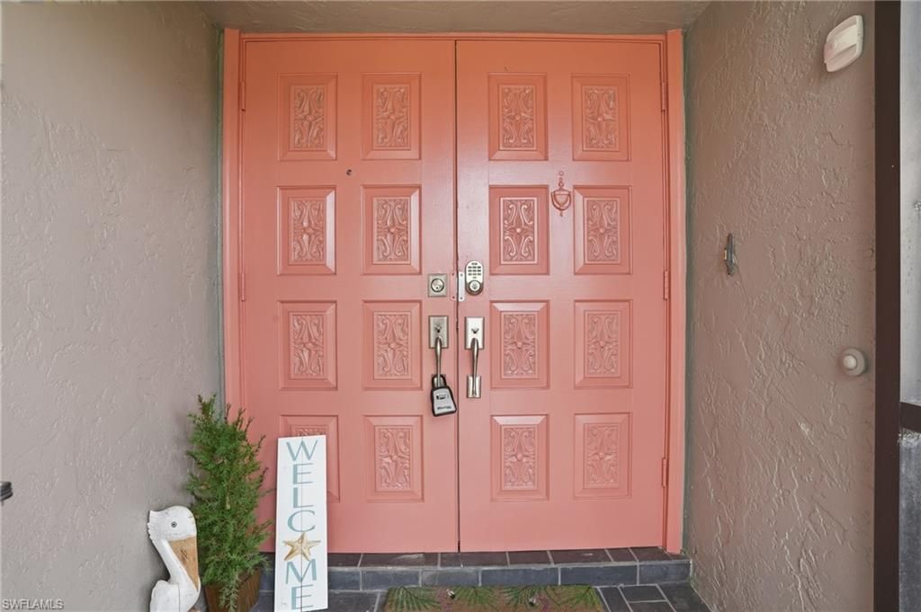 Image 2 of property listing at 5125 Rutland CT, Cape Coral, FL 33904
