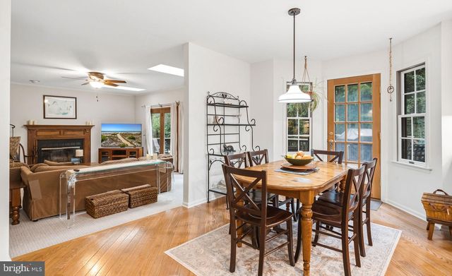 9 SILVER LAKE DR, Shamong, NJ 08088