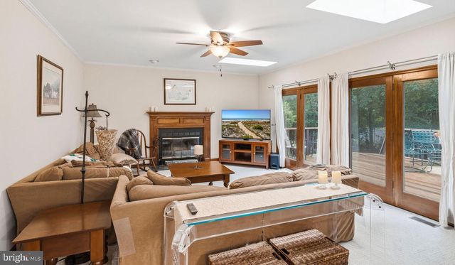 9 SILVER LAKE DR, Shamong, NJ 08088