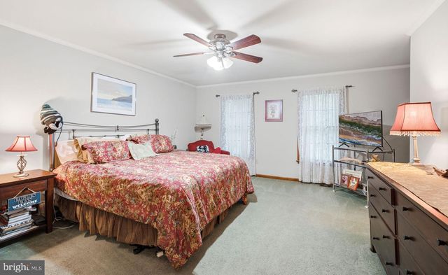 9 SILVER LAKE DR, Shamong, NJ 08088