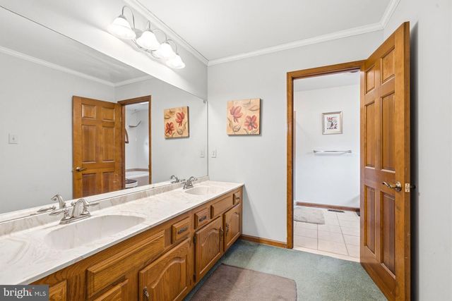 9 SILVER LAKE DR, Shamong, NJ 08088