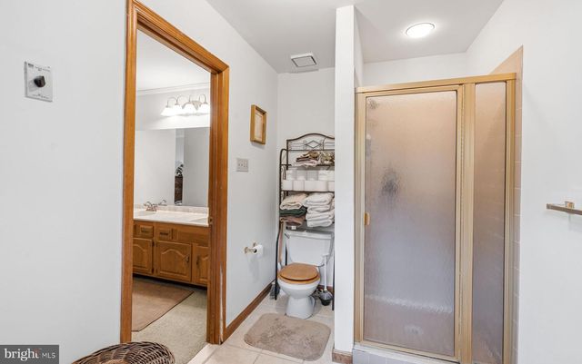 9 SILVER LAKE DR, Shamong, NJ 08088