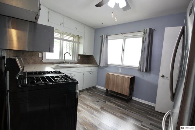 623 S Jackson Street, Papillion, NE 68046
