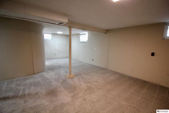 623 S Jackson Street, Papillion, NE 68046