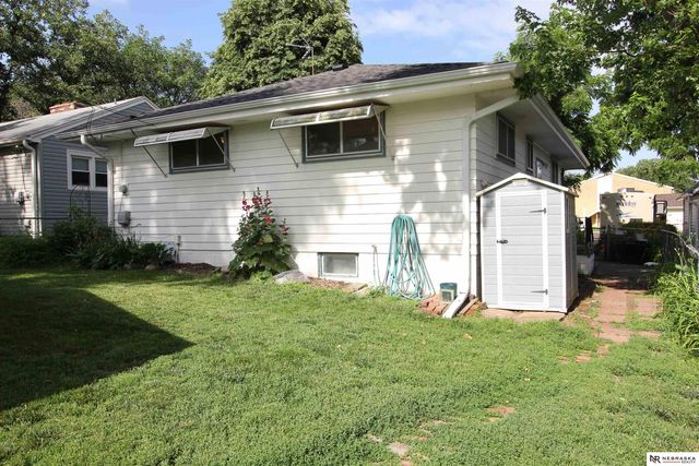 623 S Jackson Street, Papillion, NE 68046