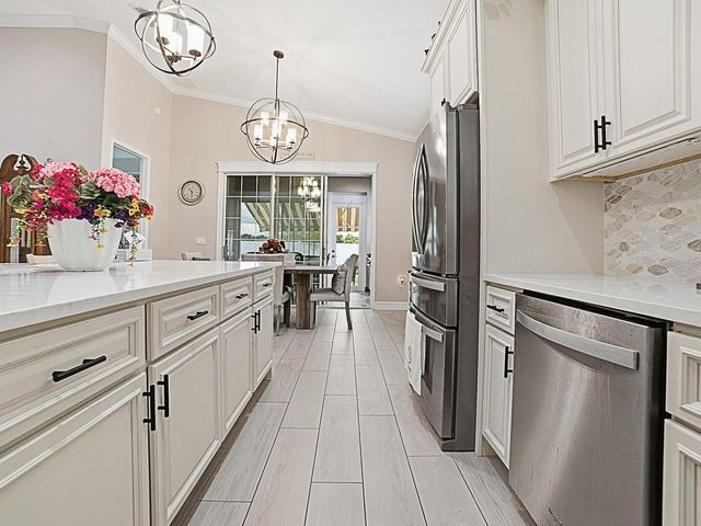 12596 NE 49TH DRIVE, Oxford, FL 34484
