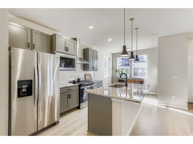 771 Wood Sorrel Ln, Fort Collins, CO 80524