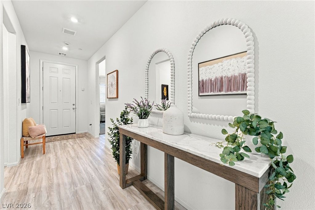 10933 Cilantro Avenue, Las Vegas, NV 89166 — photo 5