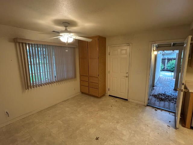 2863 Sandstone Drive, Anderson, CA 96007