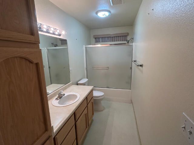 2863 Sandstone Drive, Anderson, CA 96007