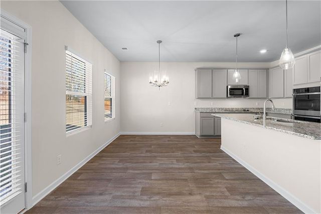 370 Granary Walk, Covington, GA 30014