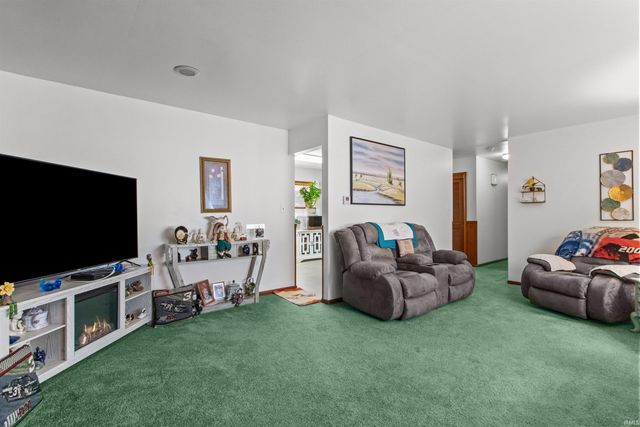 1908 Greytwig Drive, Kokomo, IN 46902