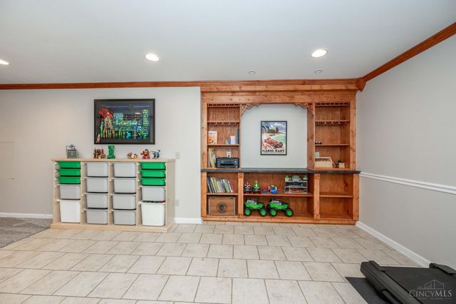 11624 Edgewood Road, Crosby Twp, OH 45030