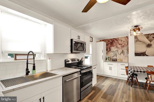 107 N FRANKLIN ST, Palmyra, PA 17078