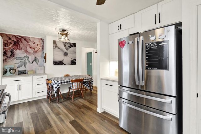 107 N FRANKLIN ST, Palmyra, PA 17078